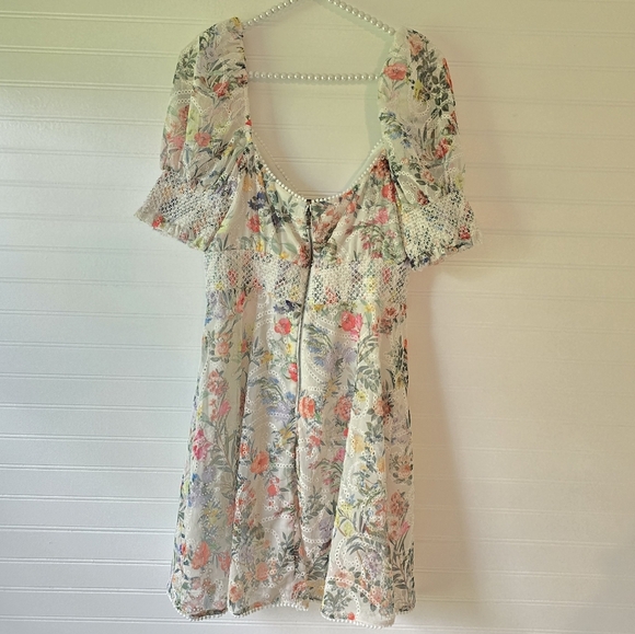 NWT Alice + Olivia Kristie Floral Print Broderie Anglaise Chiffon Mini D… - Picture 5 of 13